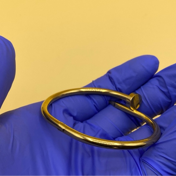 Elegant Gold Nail Bracelet - Picture 4 of 5